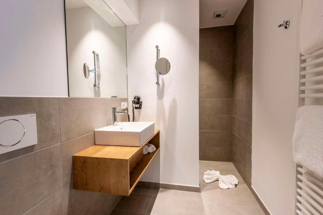 JaHotel Geldern Buitenkant foto